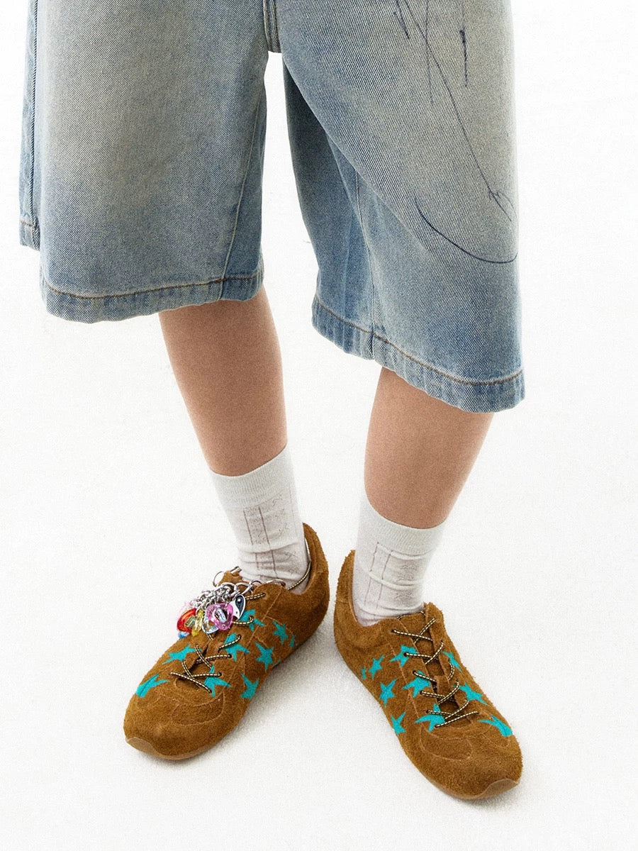 Light Brown Star Trainers