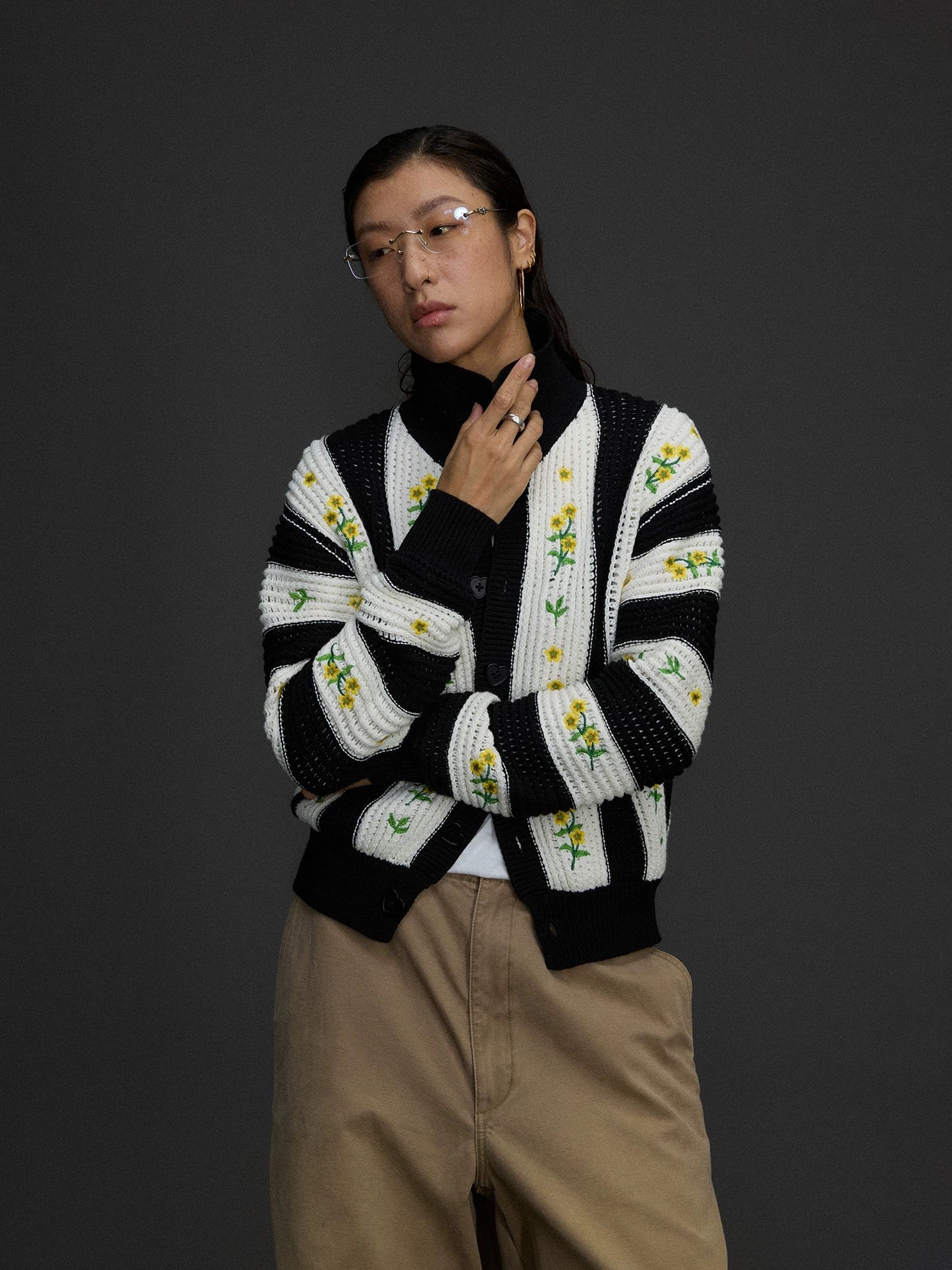 Floral Embroidered Cardigan