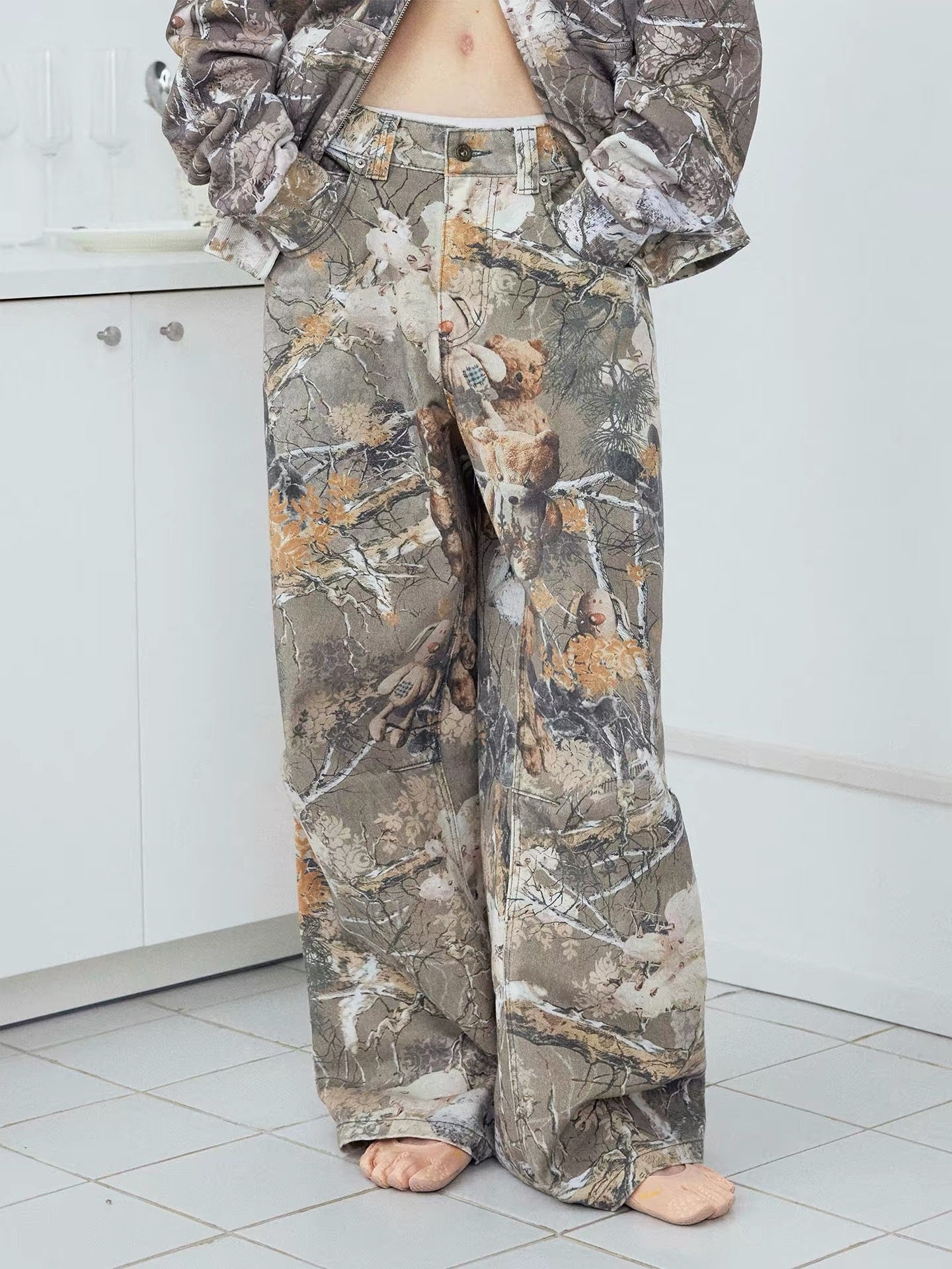 Loose Fit Camo Cargos